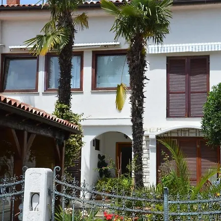 Zita Apartment *